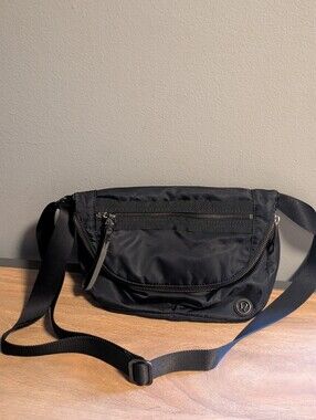 Lululemon Black Nylon All Night Festival Bag 5L Dance your Asana Off